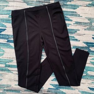 Simply Vera black leggings